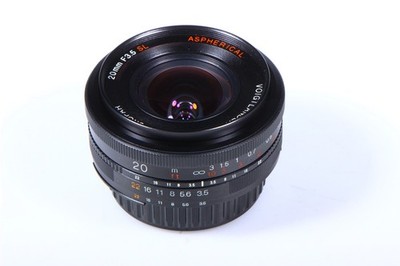 Voigtlander Color-Skopar 20mm 3.5 SL Nikon Aspherical lens