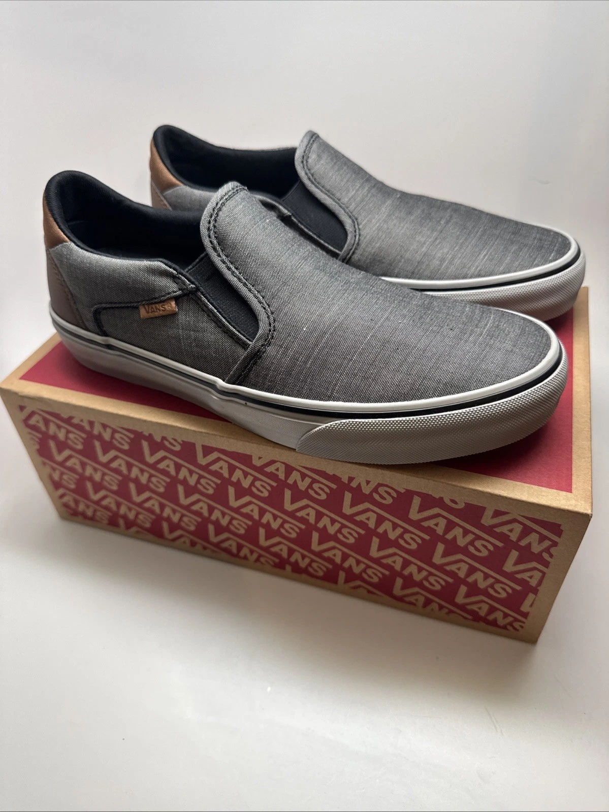 Nuovo con scatola Sneakers VANS Asher Deluxe in tessuto nero grigio da uomo taglia 8