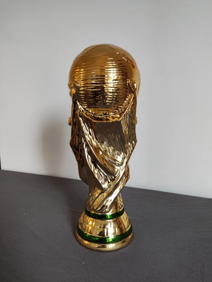 Réplique coupe du monde 36 cm 1.2 Kg, world cup replica 36 cm 1,5 Kg , trophée - Photo 4/4