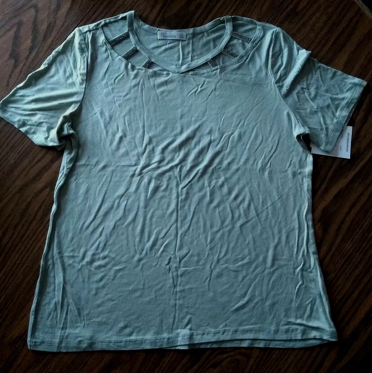 89TH & MADISON Caged Bling Neck Top Desert Green short sleeve