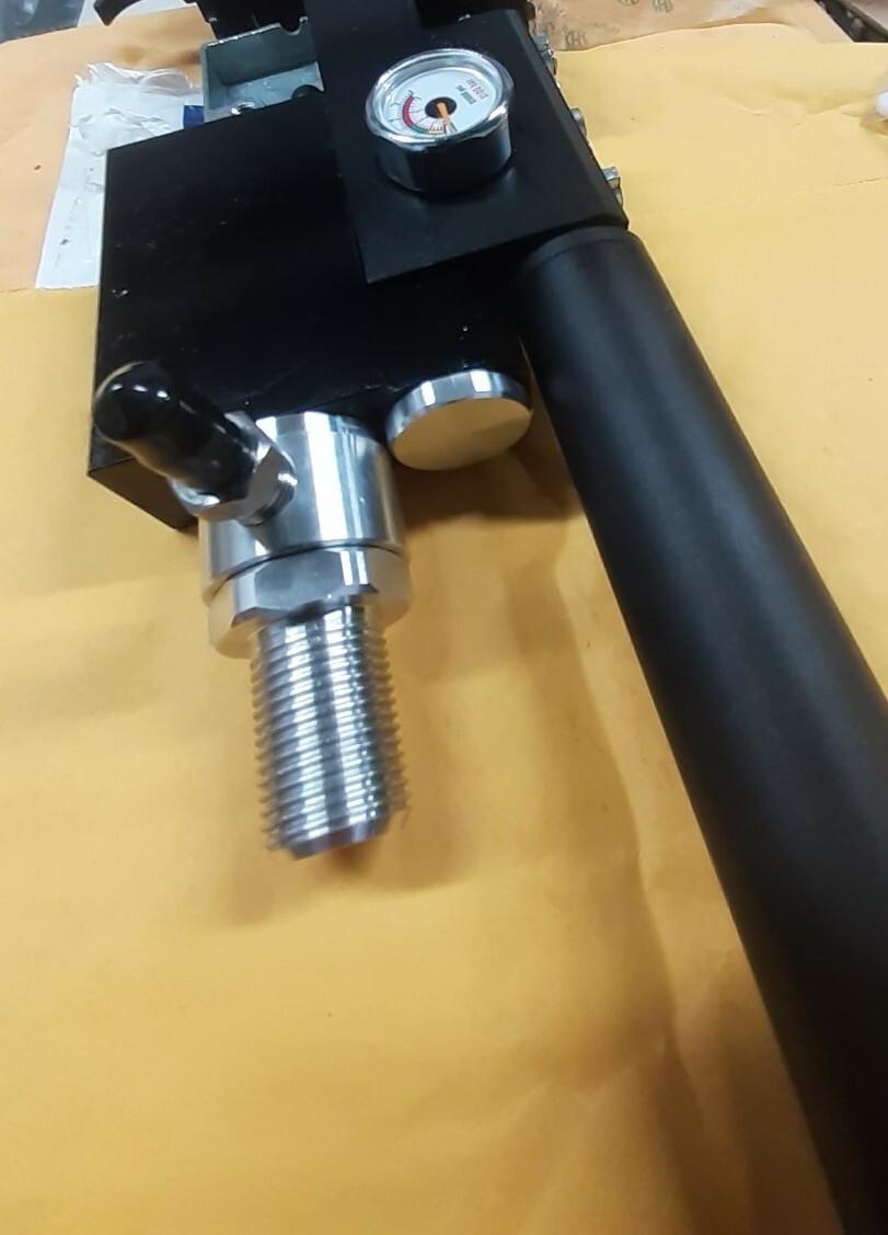 Bottle Adapter For Air Venturi Avenger. Made In TheUSA. Please Read