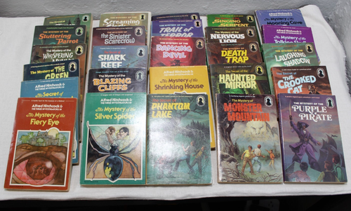 Lot of 26 Vtg 70's & 80's Alfred Hitchcock Books The Three Investigators