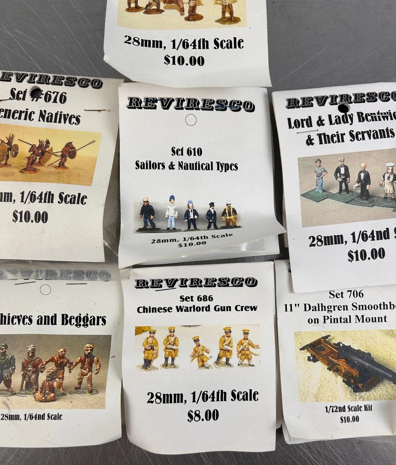 Reviresco 28mm 1/64 Miniatures Safari Bearers, Natives, Thieves, Cannon Etc - Image 3 of 4