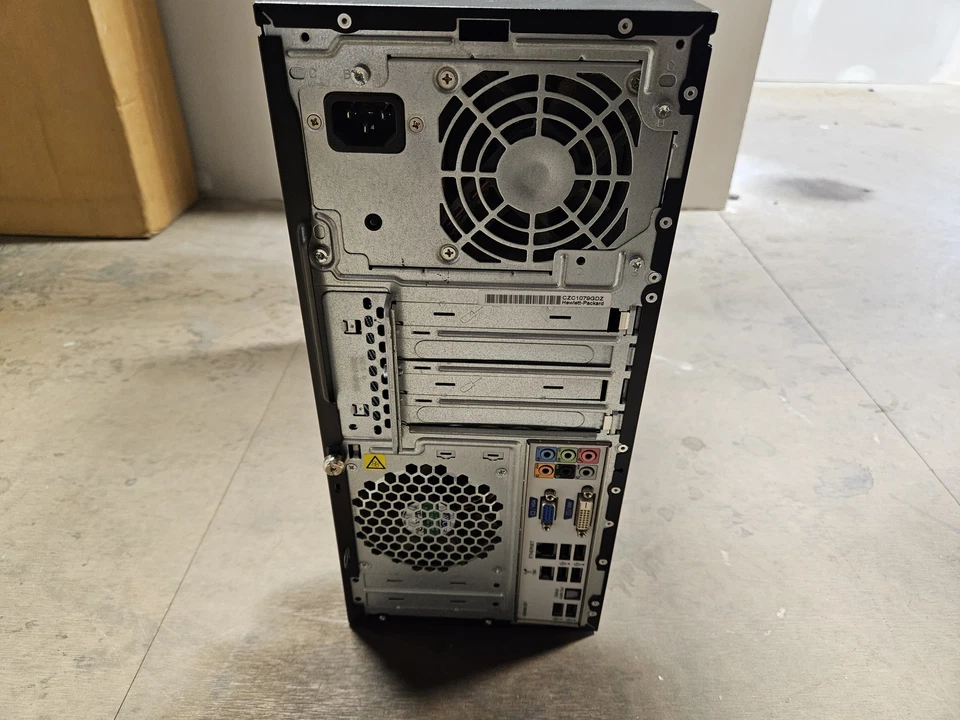 HP Pro 3130 MT 320GB HD 2GB RAM i3-550 NO OS PC ( XT257EA#ABU ) USED - Image 3 of 4