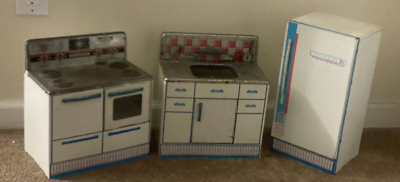 VTG 1950s/60s Wolverine Toy Playtime Metal Kitchen Set Stove