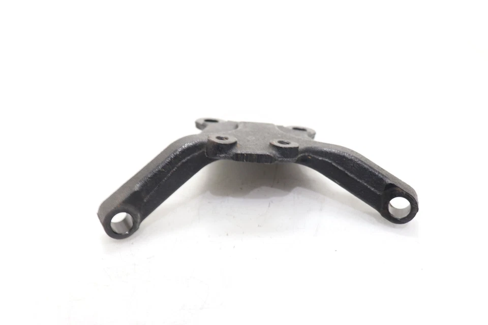 Yamaha Raider 2008 soporte de motor delantero Foto 2 de 4