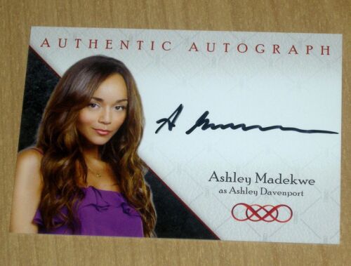 2013 Cryptozoic REVENGE ABC serie tv stagione 1 carta autografa Ashley Madekwe A2 - Foto 1 di 1