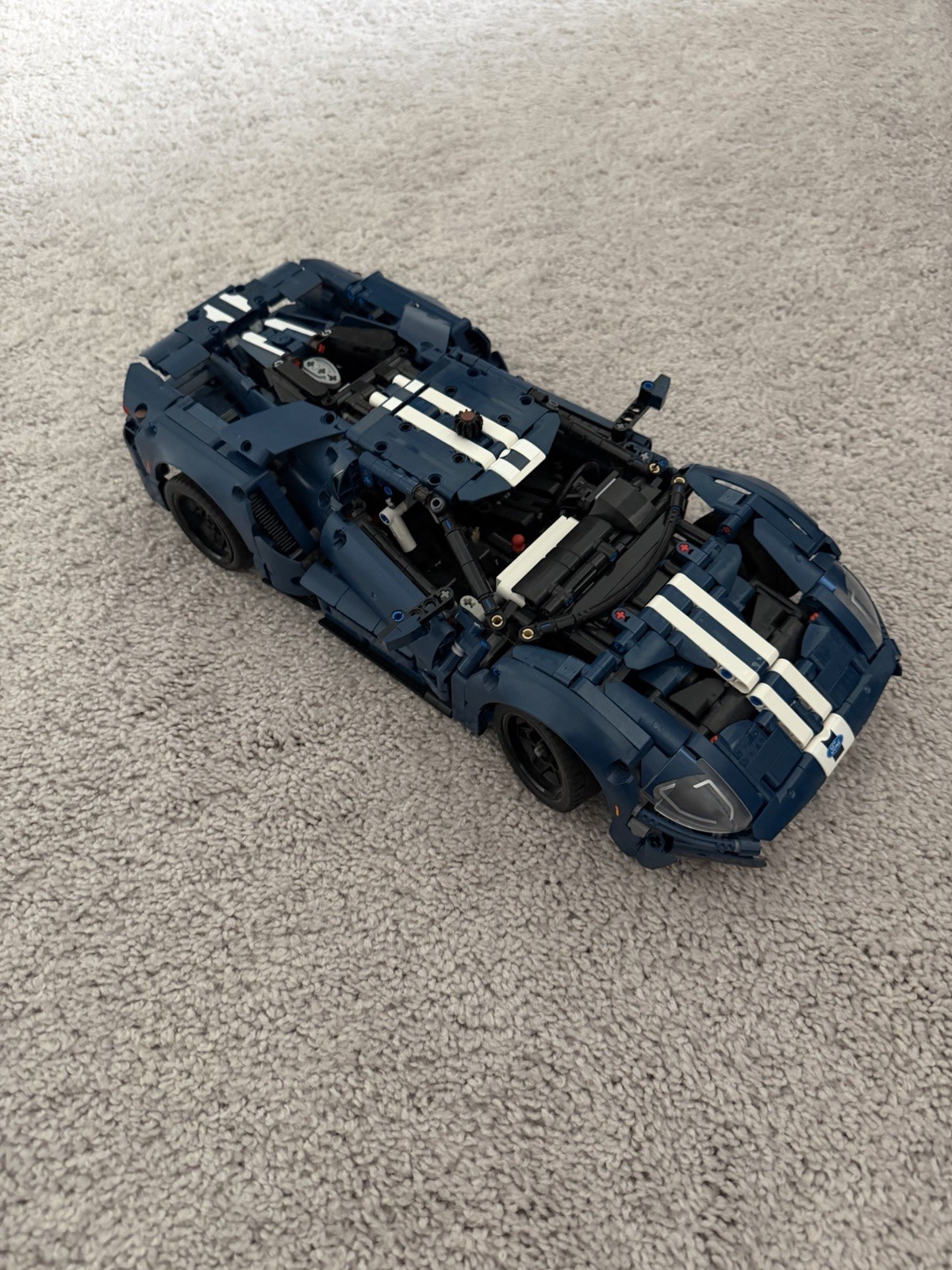LEGO TECHNIC: 2022 Ford GT (42154) ( with Instructions