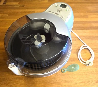 Tefal Heißluft-Fritteuse ActiFry (FZ700031) - guter Zustand, wenig benutzt - Bild 1 von 4