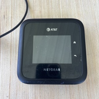 NETGEAR Nighthawk M6 Pro 5G Mobile Hotspot Router (MR6500) | AT&T