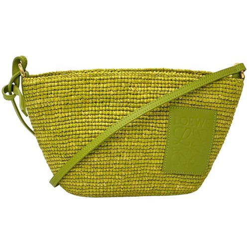 Loewe Anagram Shoulder Bag in Raffia Green with Logo Breezy #269