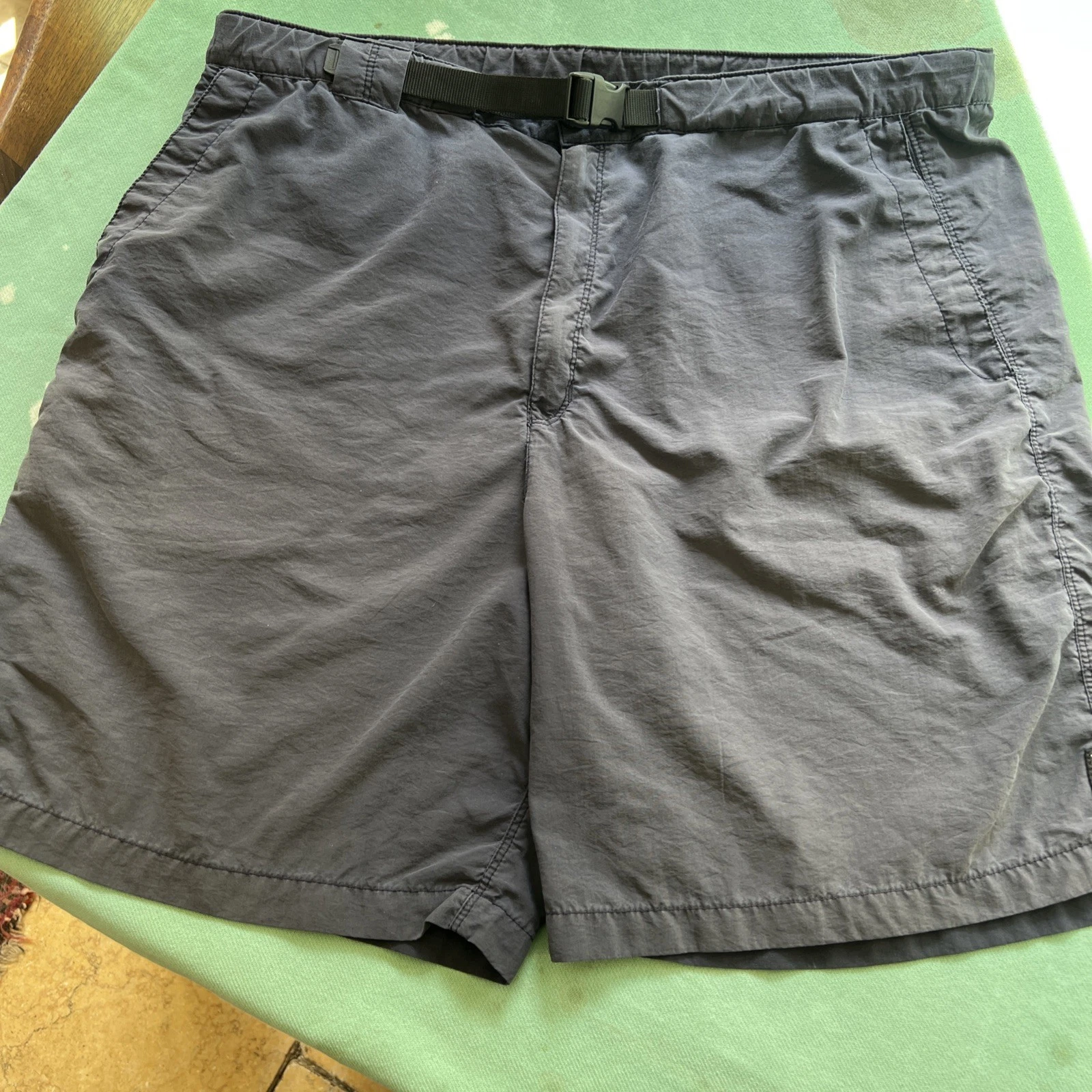 ROHAN Essential Hiking Shorts Mens Sz M blue hiking walking travel holidaying