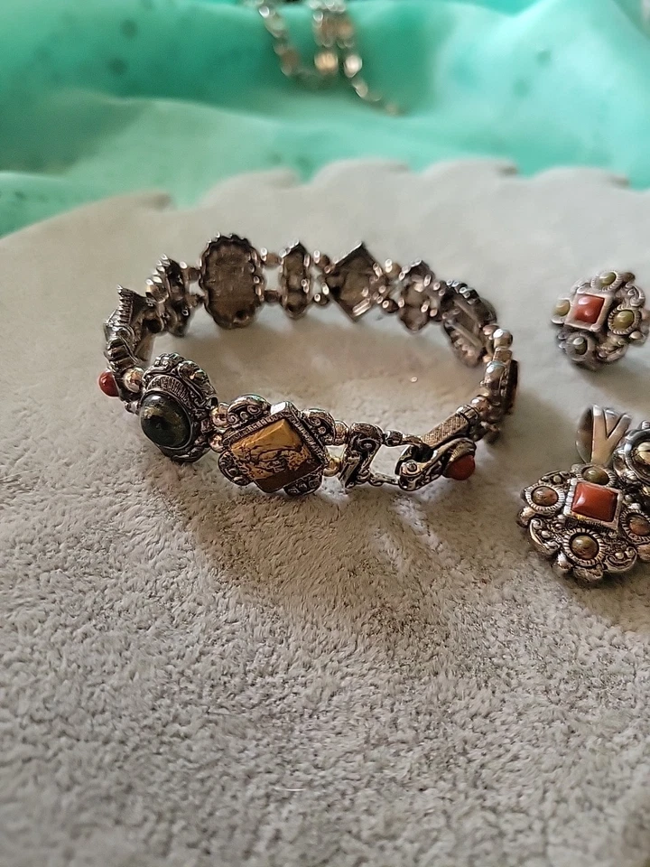 Bracelet  Pierced Earrings Pendant Premier Designs Red Jasper & Unakite Omega  - Image 4 of 4