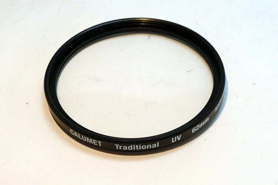 Calumet Traditional UV  62mm Lens Filter made in Germany - Image 2 of 4