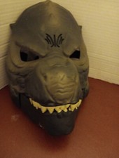 2019 Godzilla King of the Monsters Electronic Mask Jakks Cosplay Halloween