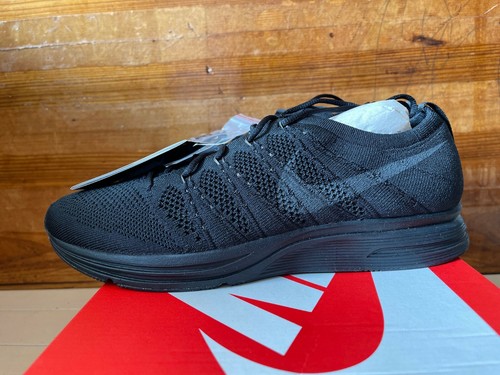 flyknit trainer triple black