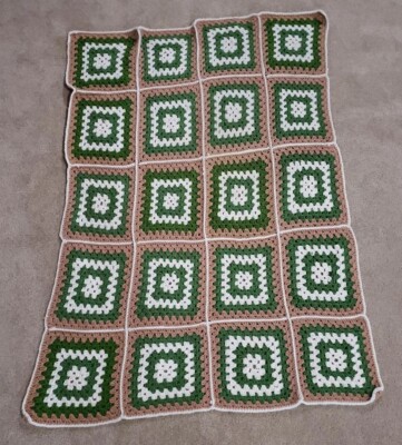 その他 USA Vintage Granny Blanket Vintage Hand Crochet Granny Square blanket Tan Green 42x55 In | eBay