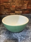 Vintage Mid Century Pyrex 2-1/2 Qt Emerald Green Mixing Bowl #403 Ovenware  #2