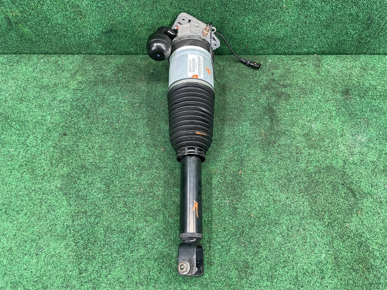 07-11 Bentley Continental GTC Speed Rear Left Side Air Ride Air Shock Strut OEM