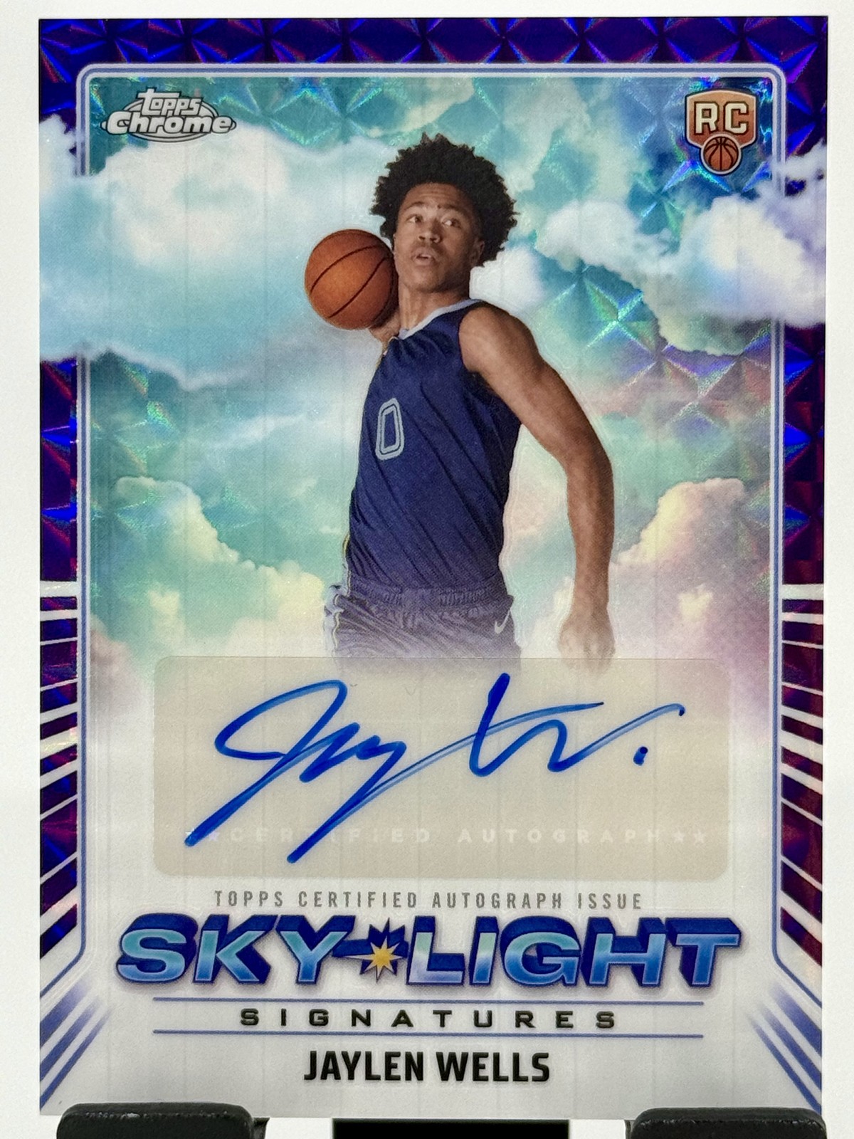 2024-25 Topps Chrome - Sky-Light Signatures Jaylen Wells #SLS-JWE Purple...