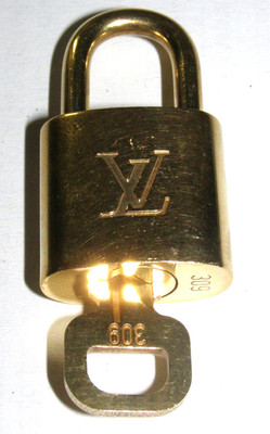 LOUIS VUITTON  Schloss Padlock 1990-2009  3XX Serie + 1 Schlüssel, Nr. 309