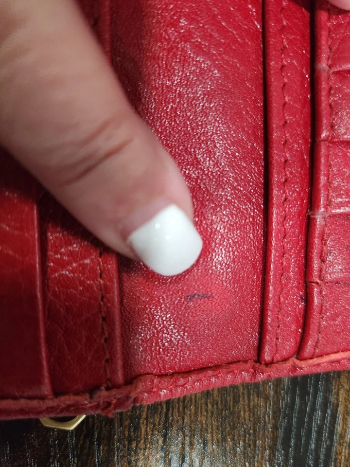 PRE-OWNED BRAHMIN Ady Women's Wallet - Very Good Condition (RED) ✨️RARE✨️ - Image 4 of 4