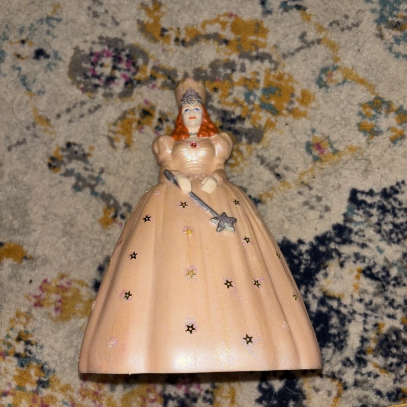 1995 Wizard Of Oz GLINDA Good Witch 9" Figurine Figure Turner Entertainment 