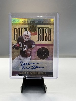 2011 Panini Gold Standard Gold Rush Darren McFadden #12 Signatures /10 (AU, MEM)