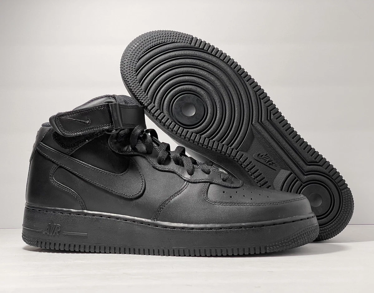 Nike Air Force 1 (GS) 'Triple Black