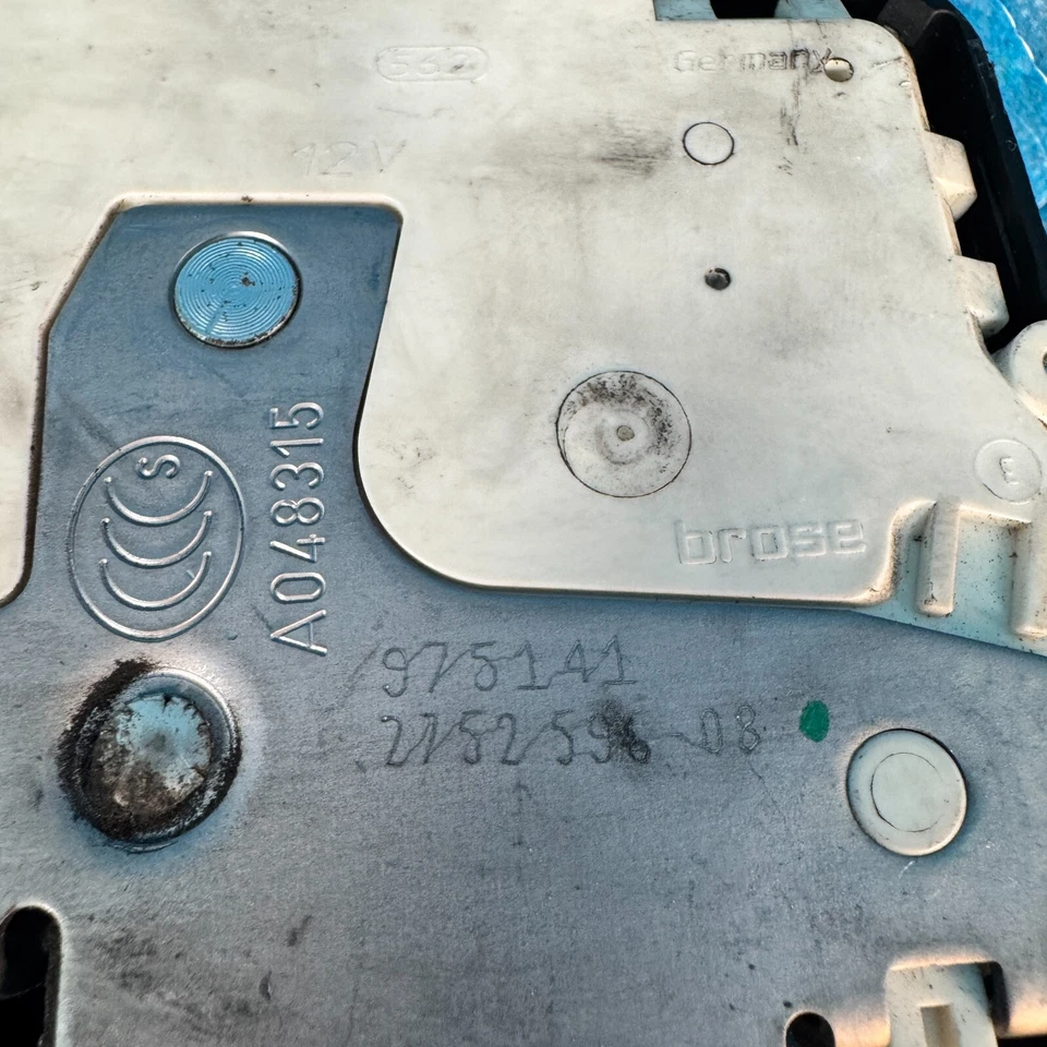 11-13 Mini Cooper R56 ACTUADOR CERRADURA PUERTA PASAJERO DELANTERO DERECHO OEM Foto 4 de 4