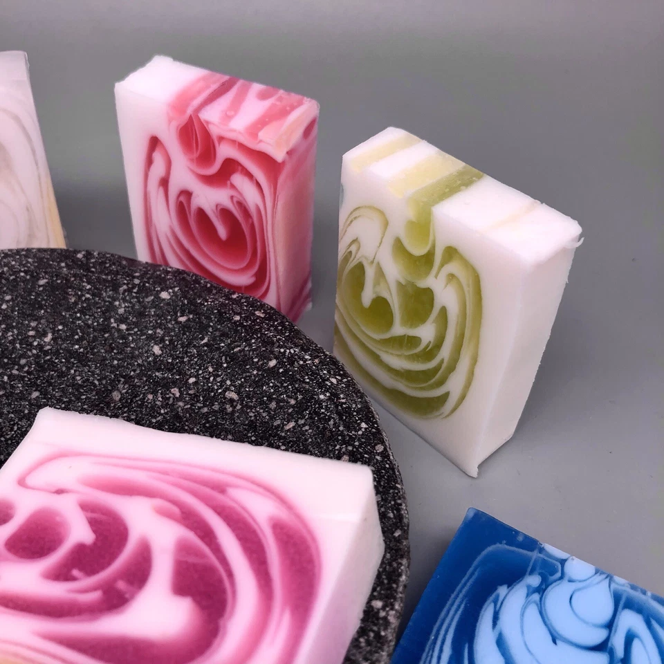 10er Mix handgemachte Seifen Gesamtgewicht ca. 400g Mitbringsel Weihnachten - Bild 4 von 4