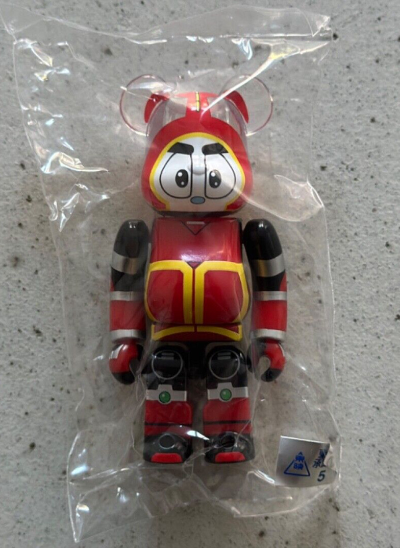 Medicom Bearbrick 100% Series 48 B-ROBO KABUTACK SF Mini Figure