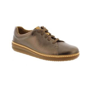clarks amberlee crest