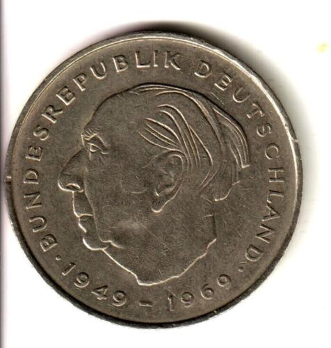1973 Germany 2 Deutsche Mark Coin J Mint Theodor Heuss / German Eagle on Reverse