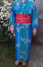 Vintage Japanese Women's Summer Kimono / Yukata + belt, bow + clogs
