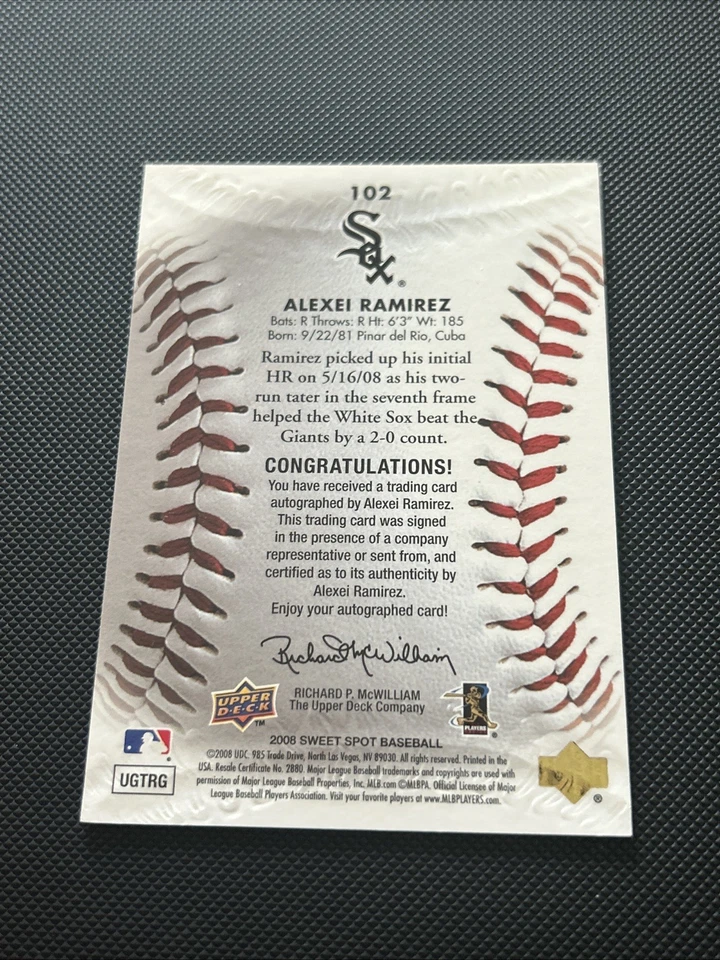 2008 Sweet Spot Beginnings Holofoil Signatures /50 Alexei Ramirez Rookie Auto RC - Image 2 of 3