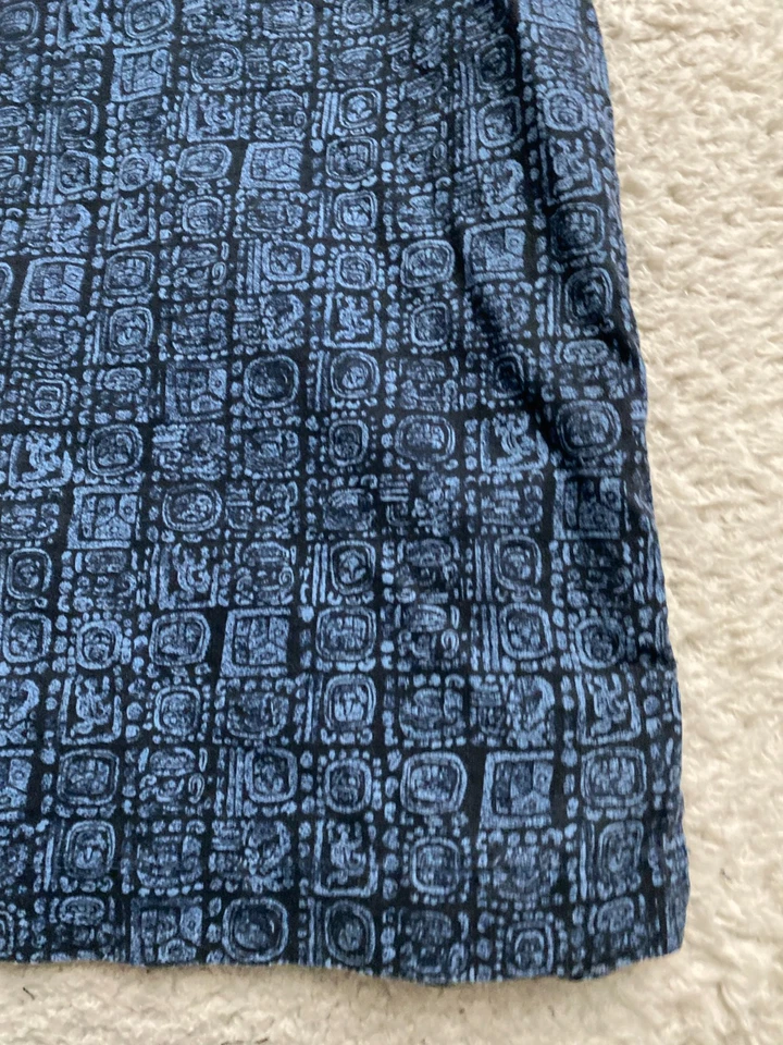 L.L. Bean Men Geometric Short Sleeve Button-Up Shirt Blue Size M - Image 2 of 4