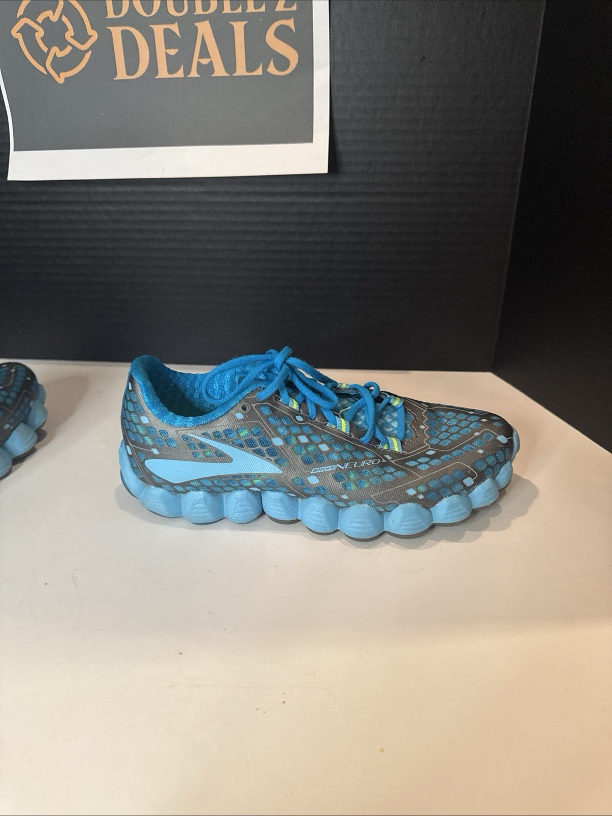 Brooks Women Shoes Neuro Running Sneakers 1202021B460 Blue Gray Size 7 thumbnail 10