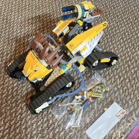 LEGO Legends of Chima Laval's Royal Fighter 70005 - read description 