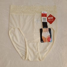 New VTG Olga Body Heaven Silky Nylon Brief Panty Size Sm Ivory