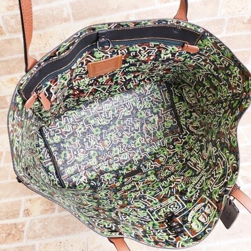 Coach Keith Haring Leather Tote Bag A4OK Black Keith Haring Dog - Picture 7 of 9