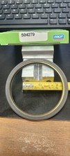  NEW SKF 504279 Nitrile Oil Seal
