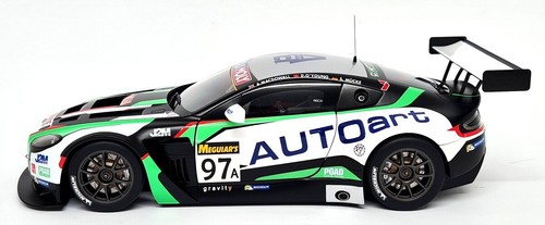 Autoart 1/18 - Aston Martin Vantage V12 Bathurst 12H 2015 #97 Scale Model Car - Picture 5 of 9