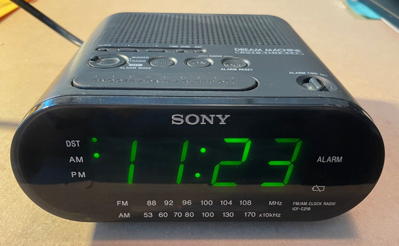 Sony Dream Machine ICF-C218 Black Dual Alarm Clock Radio AM FM LED Display