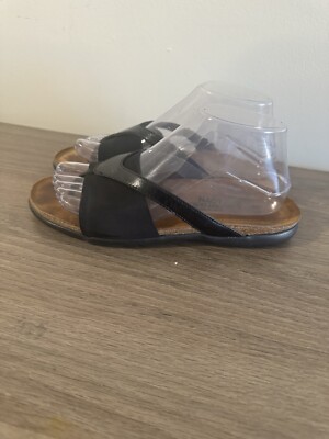 Naot Israel Orion Womens US EU 40Sandals Flip Flops Black