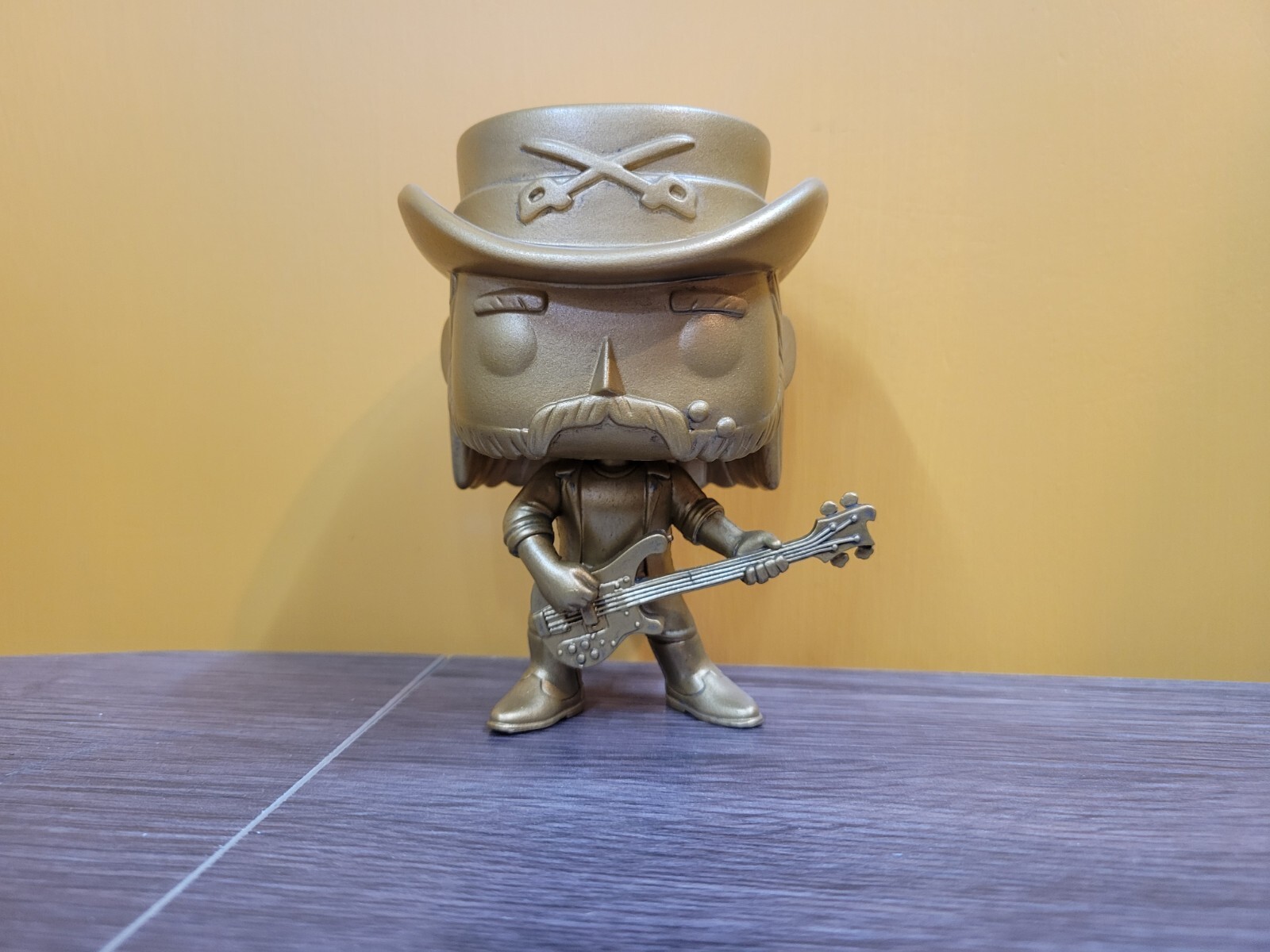 Funko Pop! 49 Vinilo: Figura Motorhead Lemmy Sin Caja Dorado