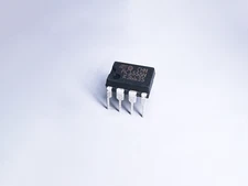 1X MC1558N STM Dual Operational Amplifier IC Low-Power High-Gain DIP-8 Op-Amp