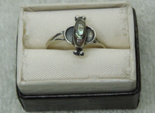 Sterlling Silver marked 925 Mexico Abalone stone size 7.5 Ladies ring O