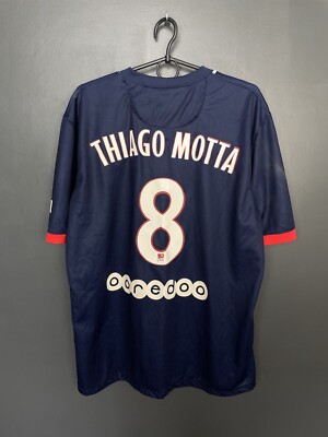 PSG PARIS SAINTE-GERMAIN 2013/2014 HOME FOOTBALL SHIRT #8 THIAGO