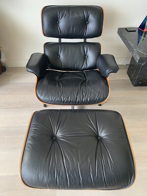 VINTAGE AUTHENTIC ORIGINAL CHARLES EAMES LOUNGE CHAIR & OTTOMAN BY HERMAN MILLER
